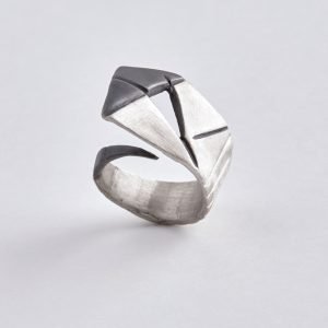 Silver ring for women